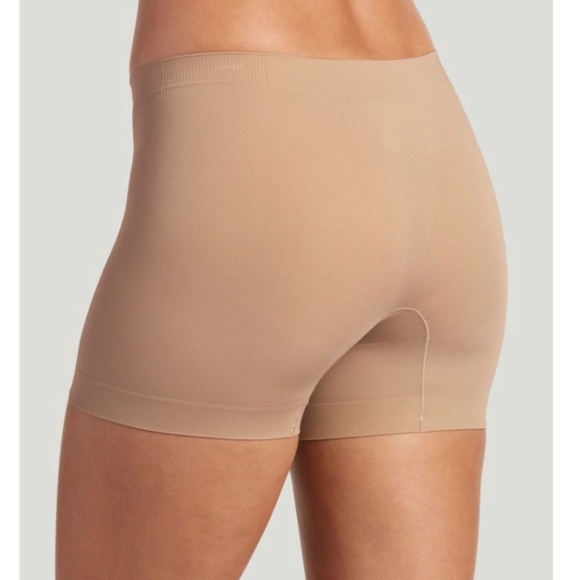 Jockey Skimmies 5” Slipshorts. - Picture 2 of 6